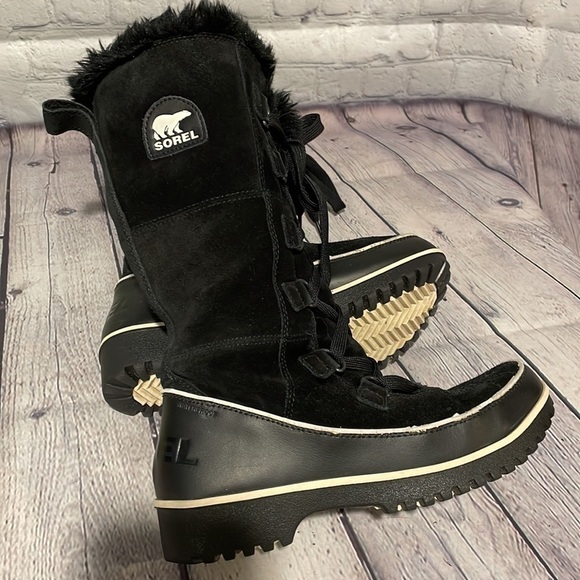 Sorel black suede, tall lace up winter boot size 7.5 - Picture 1 of 8